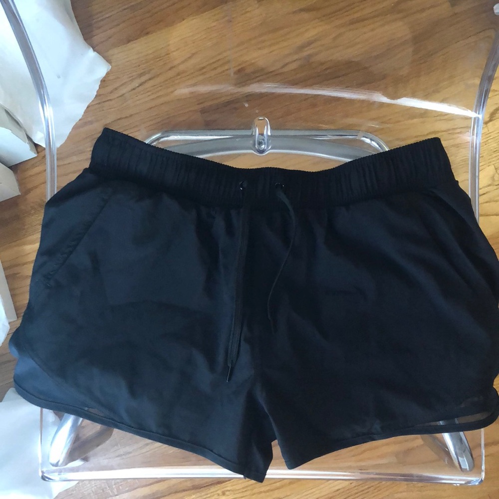 Athletic shorts